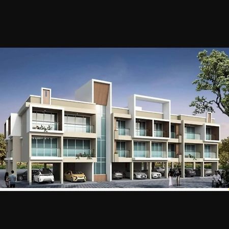 Ranghavi Sands Apartment With Pool - Near Beach And Dabolim Airport Bogmalo Exterior foto